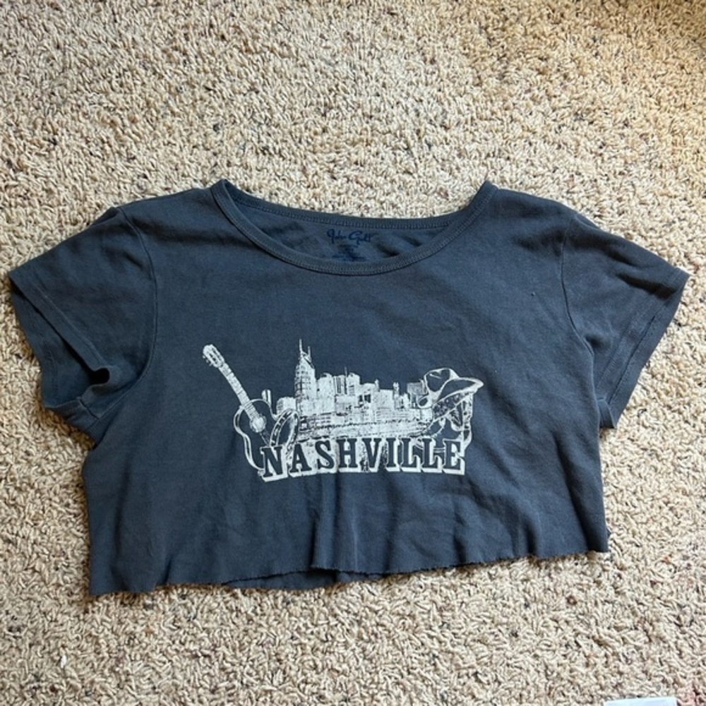 Brandy Melville‎ Nashville crop